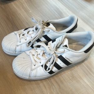 Adidas superstar shoes